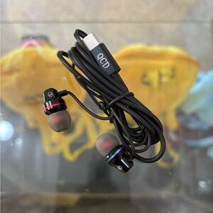 Black Wired In-Ear Earbud Headphones with Red and Blue Accents